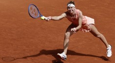 Bouzková prolétla ve Štrasburku do 2. kola, dál jde i Lehečka v Hamburku