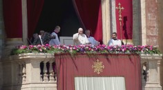 Tradiční mše ve Vatikánu. Papež František označil Velikonoce za válečné