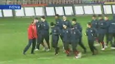 Video: Fotbalové Spartě se asi rozpadne obrana