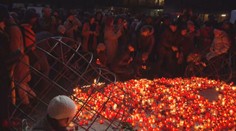 Česko si připomnělo výročí 17. listopadu. Tisíce lidí dorazily na Národní třídu