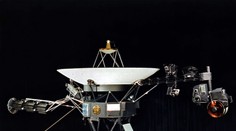 Sonda Voyager 1 posílá z vesmíru nesmysly. Vědci zjišťují důvody