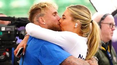 Jake Paul a Jutta Leerdamová jsou zasnoubení. Prsten s obřím diamantem