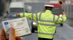 Koroze, upadlý výfuk, prasklé sklo: Za toto přijdete o techničák!