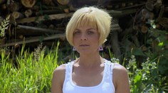 Drsná Výměna manželek: Petra nevěrného manžela škrtila páskem