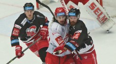 Filippi čtyřmi góly sestřelil marné Kladno. Třinec rozdrtil Olomouc
