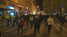 "Máme toho dost!" Lidé v Praze demonstrovali proti opatřením vlády