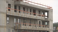 Ceny bytů ještě porostou, říkají ekonomové. Stavebnictví prochází krizí