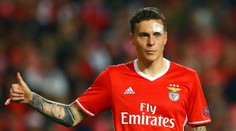Spasitel Lindelöf! Přestupem zachránil svůj bývalý klub