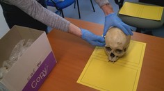 Záhadné tělo, muže se ani po roce a půl nepodařilo identifikovat