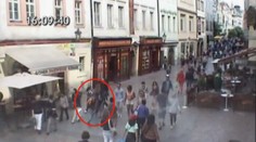 Může se to stát i vám: Diabetikovi se záchvatem v centru Prahy 20 minut nikdo nepomohl!