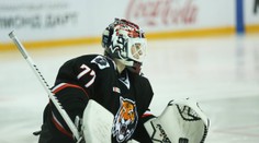 Famózní zákrok: Gólman v KHL zlikvidoval jasný gól VIDEO