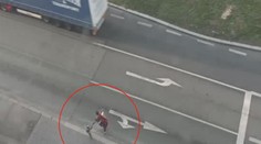 Opilý otec se potuloval s dítětem po městě! Měl téměř dvě promile