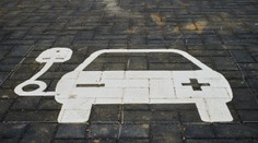 Proč u nás elektromobilita (zatím) nemá šanci: I na ojetou škodovku šetříme 6 let