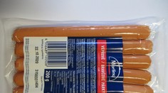 Inspekce varuje před závadnými párky! Mohou ohrozit alergiky