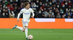 Modričova asistence je hitem internetu. Je to nelegální, říká legenda United
