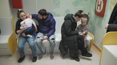 K lékařům chodí lidé i se čtyřicítkami. Chřipková epidemie tvrdě udeřila