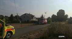 Žena (83) přeslechla kombajn v kukuřičném poli. Utrhl jí ruku