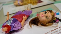 Tisíce nebezpečných produktů! Varovali před hračkami i Karoqem