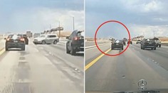 Pozor na akvaplanink! Auto letělo přes svodidla, pak se stal zázrak