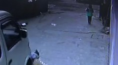 Gumové dítě! Chlapce (4) přejela dodávka, ani si toho nevšiml!