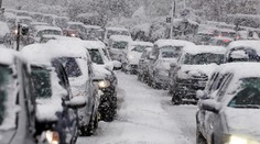 Česko opět zasype sníh. Meteorologové očekávají komplikace v dopravě