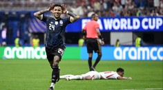 Semifinále ON-LINE Argentina vs. Anglie: Argentina otáčí skóre! Hlavou skóroval Martinez