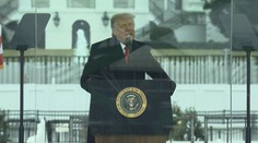 Trumpa si předvolala vyšetřovací komise. Bude vypovídat kvůli útoku na Kapitol