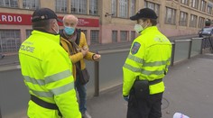 Policie při kontrolách rozdala na 30 tisíc pokut. Nejčastěji za nenošení roušek