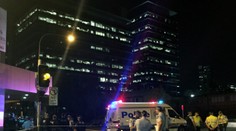 Patnáctiletý muslim zastřelil na policejním ředitelství účetního
