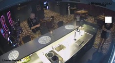 Lupič pořezal barmanky v herně! Za dva dny tam kradl znovu