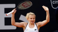 Parádní den pro český tenis. Po Fruhvirtové vyválčila titul i Siniaková
