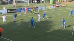 FRAJEŘI! Fotbal válí i o berlích a dávají nádherné góly