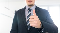 Podnikatelům se mění pravidla hry. Budují holdingy, nadační fondy a objevili Ameriku