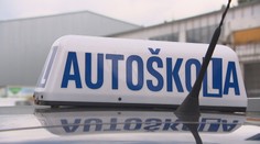 Zkoušky v autoškole doplní nové otázky. Zaměřují se na cyklisty i chodce