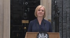 Britská královna jmenovala novou premiérku. Trussová slíbila nižší daně