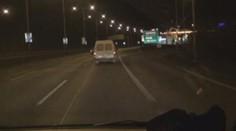 Dodávka kličkovala po silnici, řidič by tak opilý, že nezvládl nadýchat! VIDEO