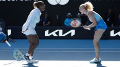 Deset! Siniaková slaví, s Townsendovou mají trofej z Australian Open