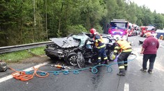 V neděli tam po nehodě uhořeli tři lidé, dnes zemřel další