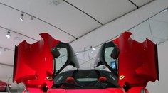 Ferrari LaFerrari na dobročinné účely prodáno za 182 milionů