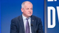 Vakcíny škodí, tvrdí imunolog Drbal. Zachraňují životy, oponuje Prymula