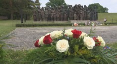 Česko si připomnělo 81. výročí vyhlazení Lidic nacisty. Památku uctil i Petr Pavel
