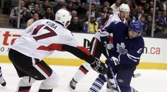 NHL: Kuba třikrát asistoval, Kotalík a Židlický rozhodli nájezdy