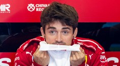Vymění Leclerc tým? Jeho manažera opakovaně kontaktuje konkurenční stáj