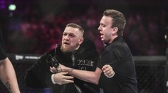 McGregorův plánovaný zápas byl kvůli incidentu v Irsku zrušen!