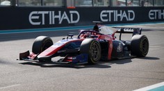 Staňkovi se sprint Formule 2 nepodařil. Těsně před koncem odstoupil