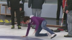 VIDEO: Sáblíková hrála curling. A zjistila, že je dost nebezpečný!