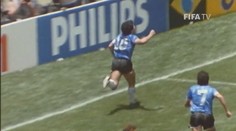 Vrchol Maradonovy kariéry: Boží ruka a pak úchvatné sólo na MS 1986