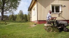 Povinné ručení i na zahradní traktůrky? I to nás může čekat