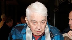 Krampola museli operovat, zůstává v nemocnici. První slova po zákroku