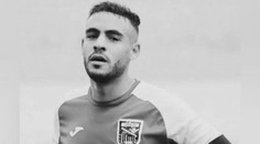 Fotbalista zemřel po kolapsu na hřišti. Měl týden po svatbě
